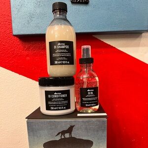 Davines Holiday Oi gift set